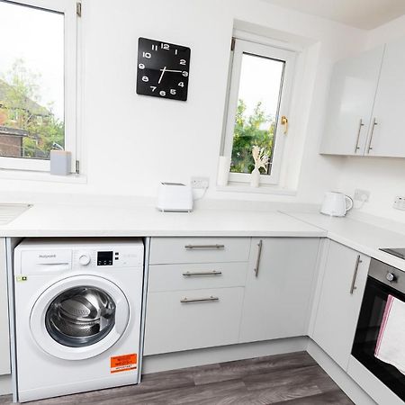 Greenbourne - 4 Bedrooms Sleeps 8 Free Parking Gateshead Zewnętrze zdjęcie