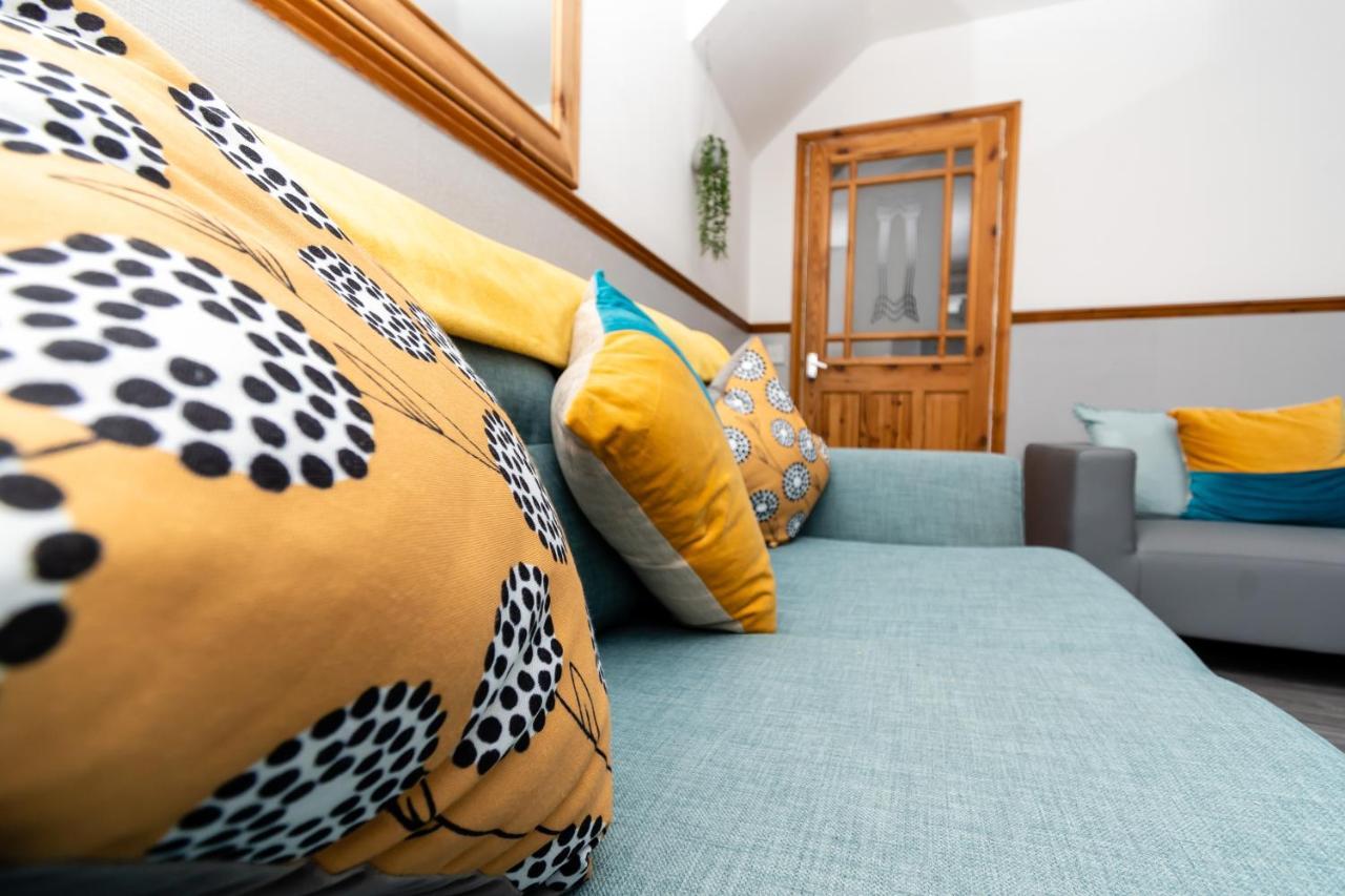 Greenbourne - 4 Bedrooms Sleeps 8 Free Parking Gateshead Zewnętrze zdjęcie